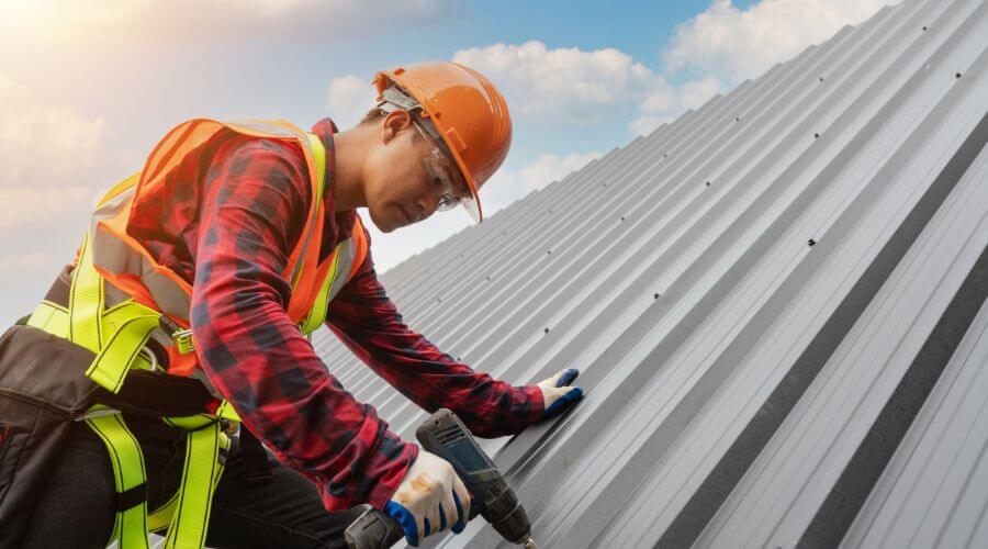 Professional gutter cleaning in Seminole, AL
